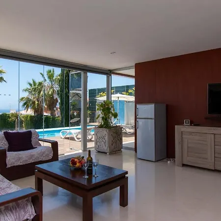 Almeria With Ocean Views فيلة